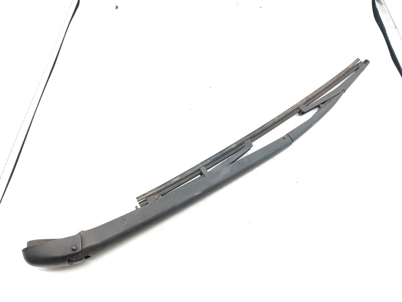 Alfa Romeo 147 2004 Rear Tailgate Trunk Wiper Blade Arm