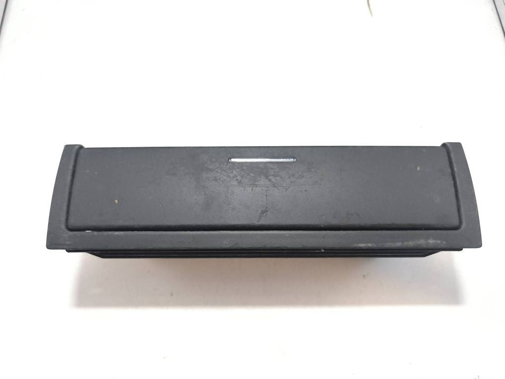 BMW 3 E46 2003 Panel box glovebox 307180200 