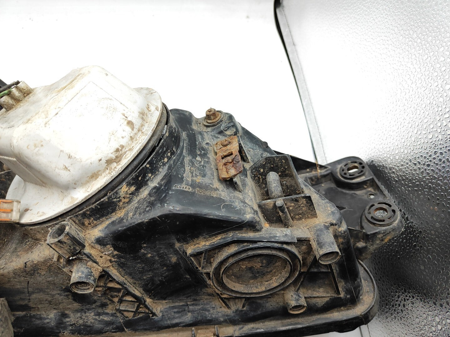 Subaru Legacy BE III 2000 LHD Front Left Side Headlight Light 10020653