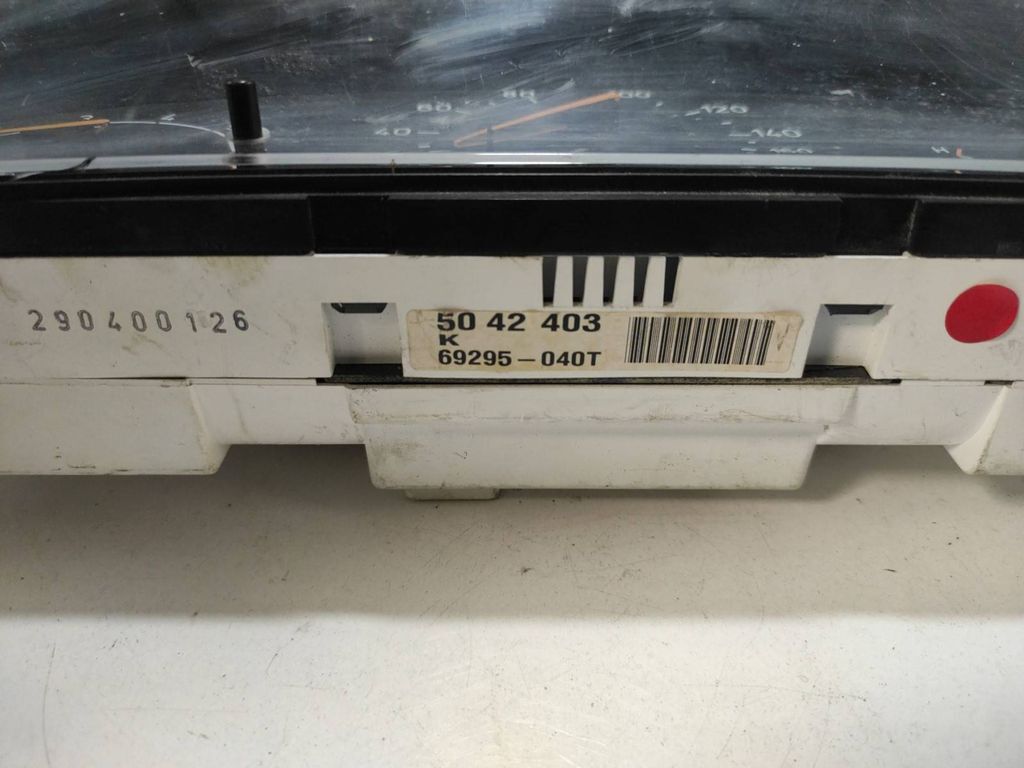 Saab 9-5 2.0T 110kW Petrol 2000 5042403 speedometer instrument cluster 