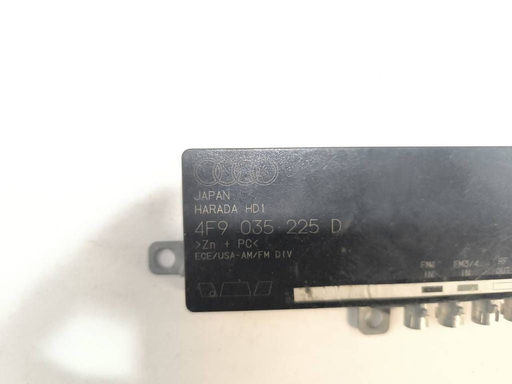 Audi A6 S6 C6 4F 2008 Aerial antenna amplifier 4F9035225D 