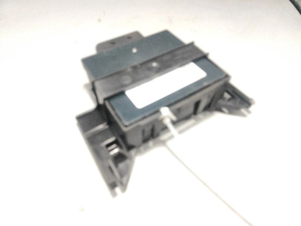 Volkswagen Tiguan 2011 Voltage stabilizer control unit 3AA919041A 