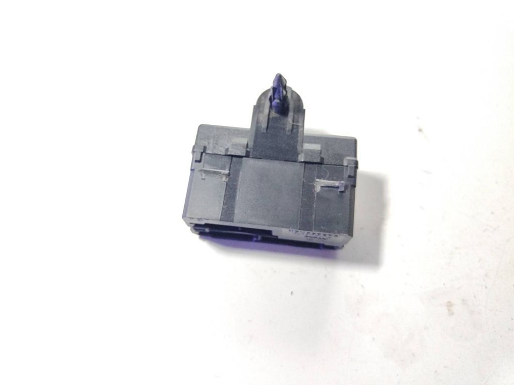 Volvo S60 2012 seat control module switch 31268908 