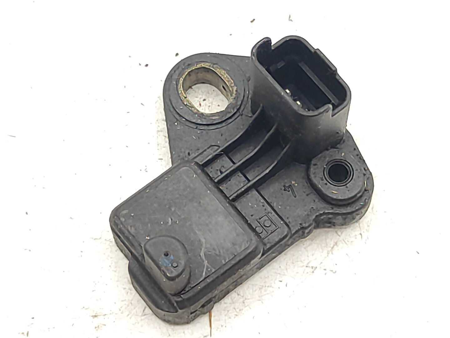Land Rover Freelander LR2 2010 2.2TD Crankshaft Position Sensor 9637466980