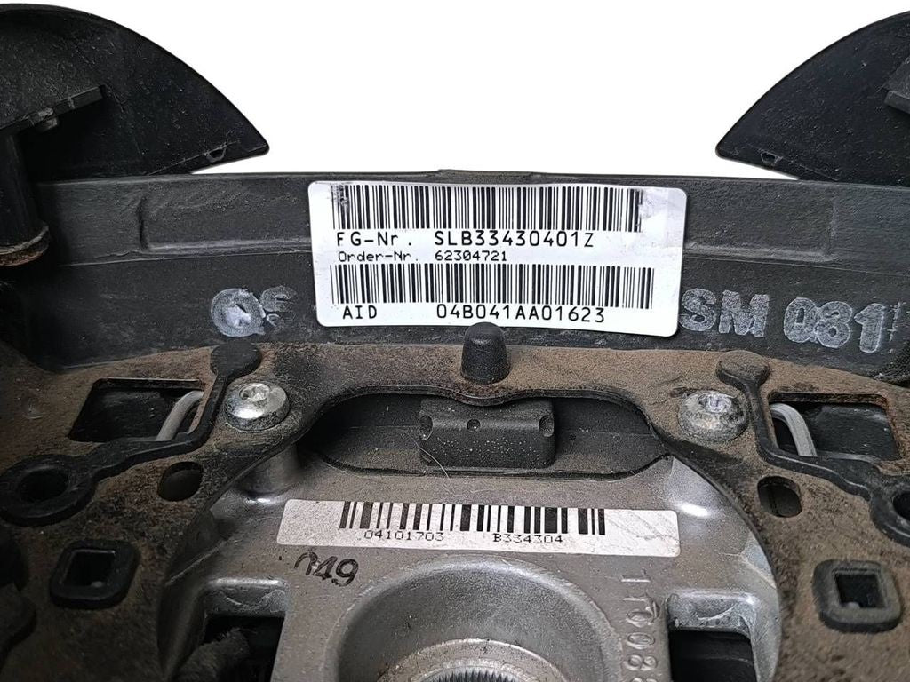 BMW 5 E60 E61 2005 Steering wheel 62304721 / NEW COVER GOOD CONDITION