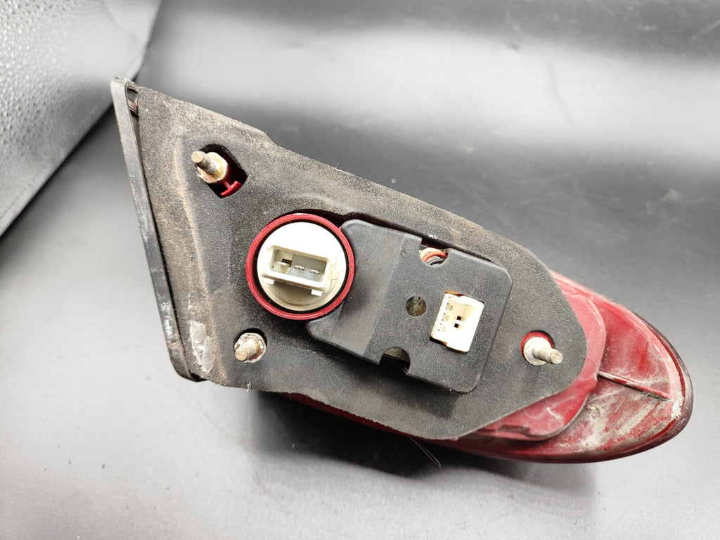 Alfa Romeo 166 2.4JTD 110KW 10V 2001 LHD Rear Right Body Outer Taillight Light