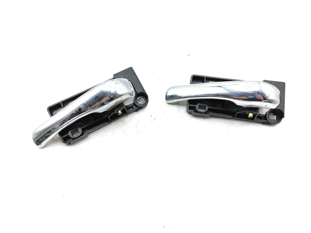 Alfa Romeo 156 2.0TS 2000 Front / Rear Left Door Opening Inner Handle