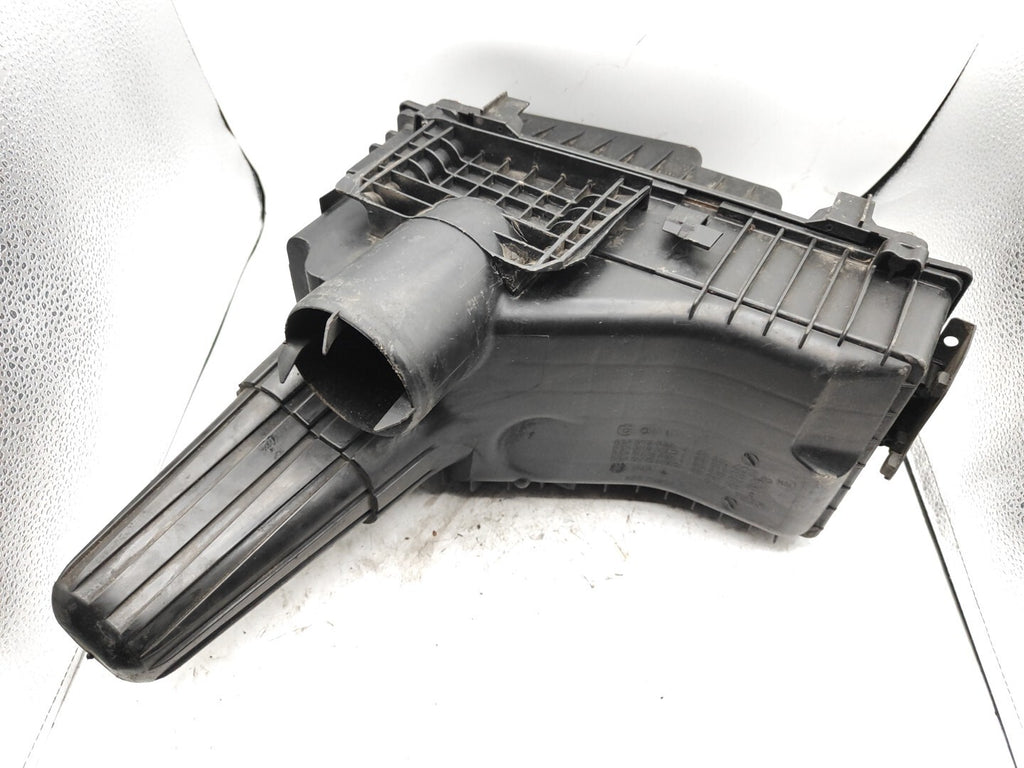 Peugeot 607 2.2HDI 98kW Diesel  2000 Engine Air Filter Box 9629040380