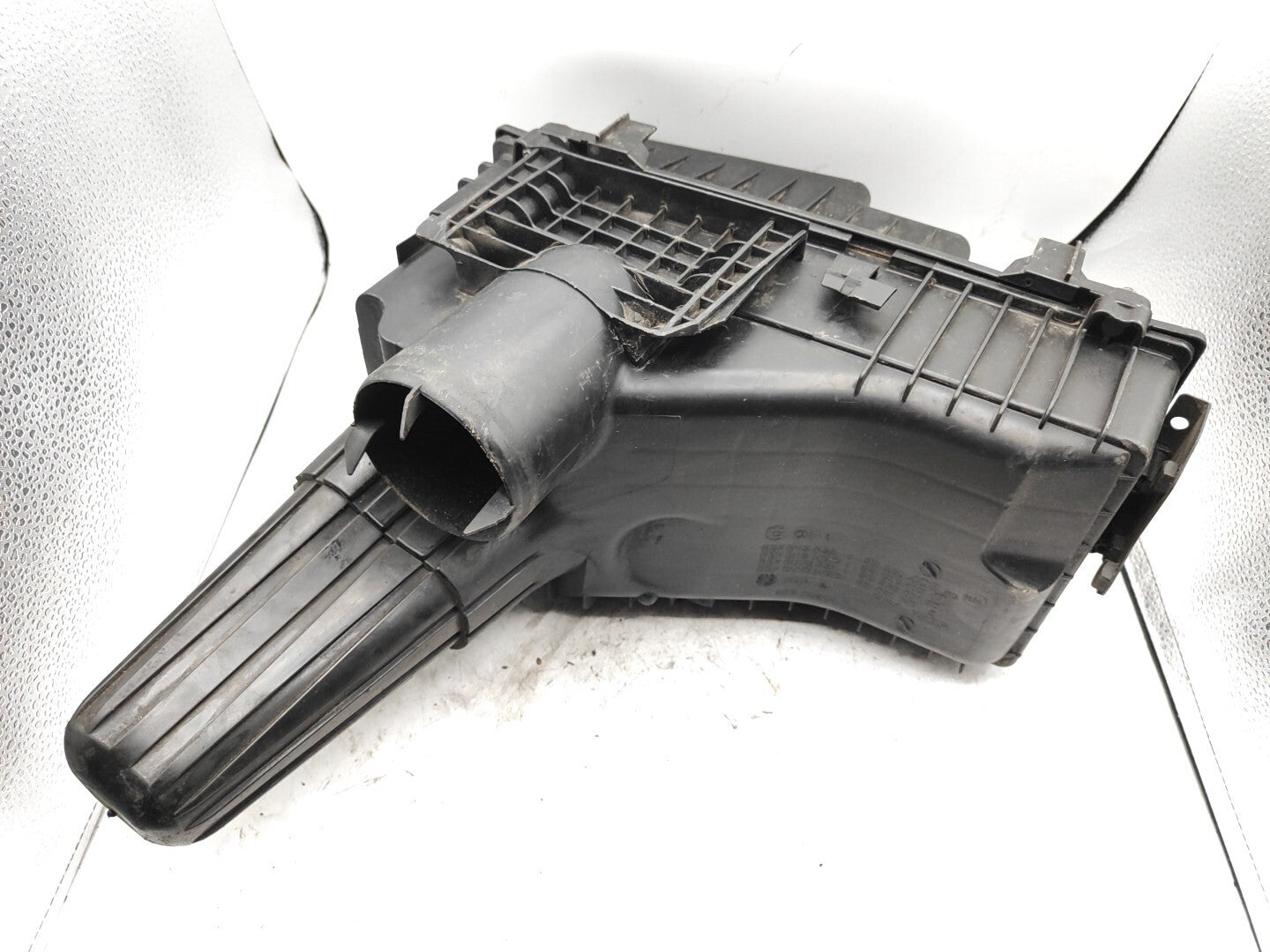 Peugeot 607 2.2HDI 98kW Diesel  2000 Engine Air Filter Box 9629040380