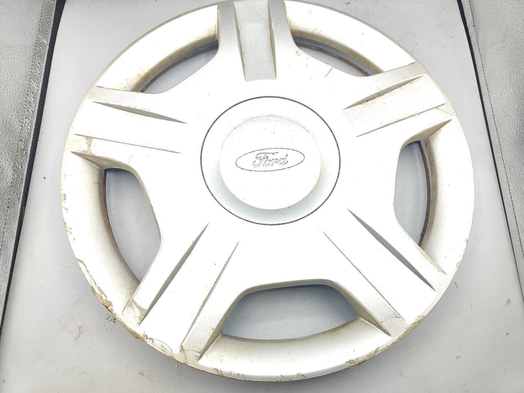 Ford Fiesta MK6 Petrol 2004 R14 Center Wheel Cap Cover 2S611130DA
