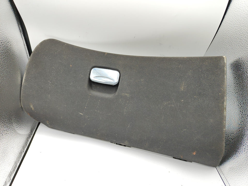 Alfa Romeo 147 1.6 TS 88kW 2006 LHD Front Right Side Dashboard Glovebox