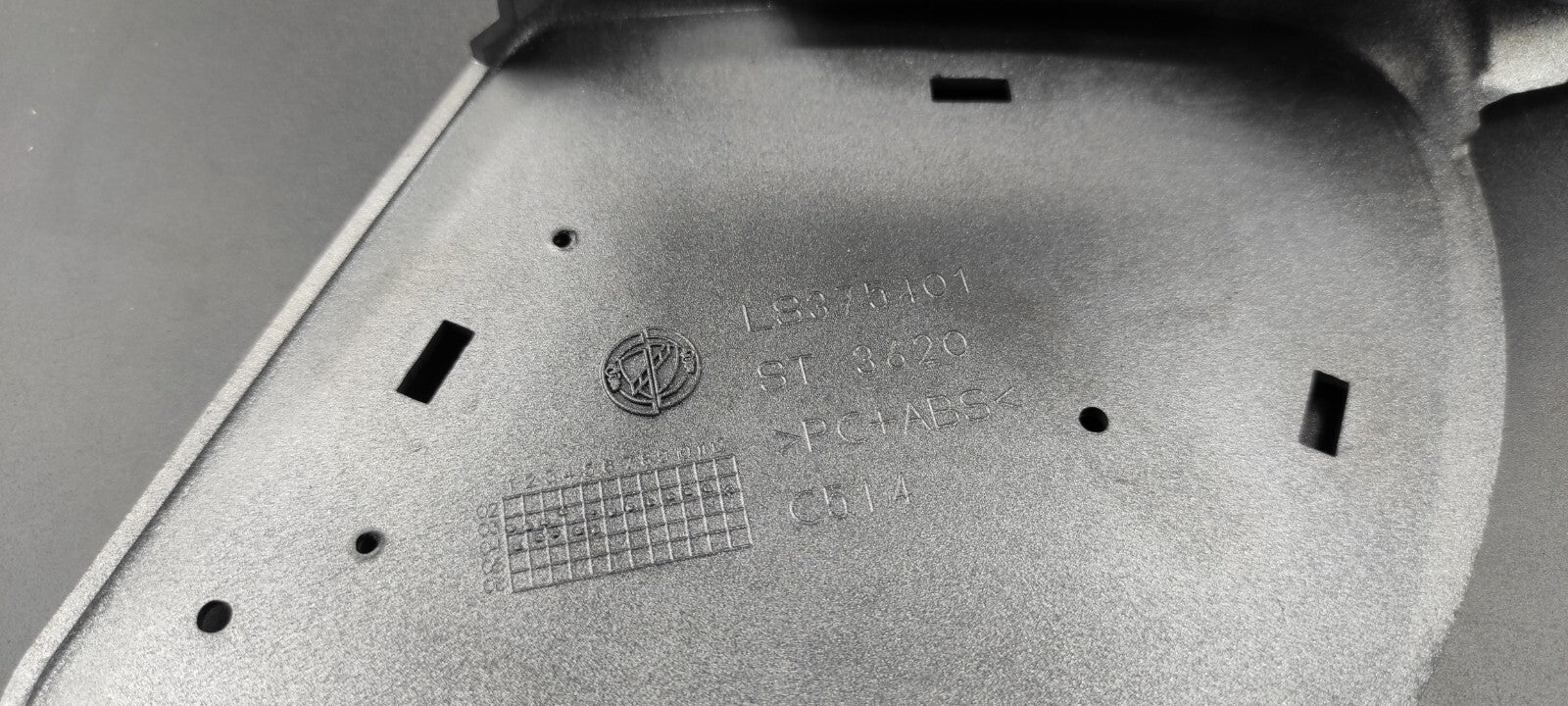 Alfa Romeo GT 1.9JTD 2005 Gear Selector Shifter Surround Trim Leather LS375401