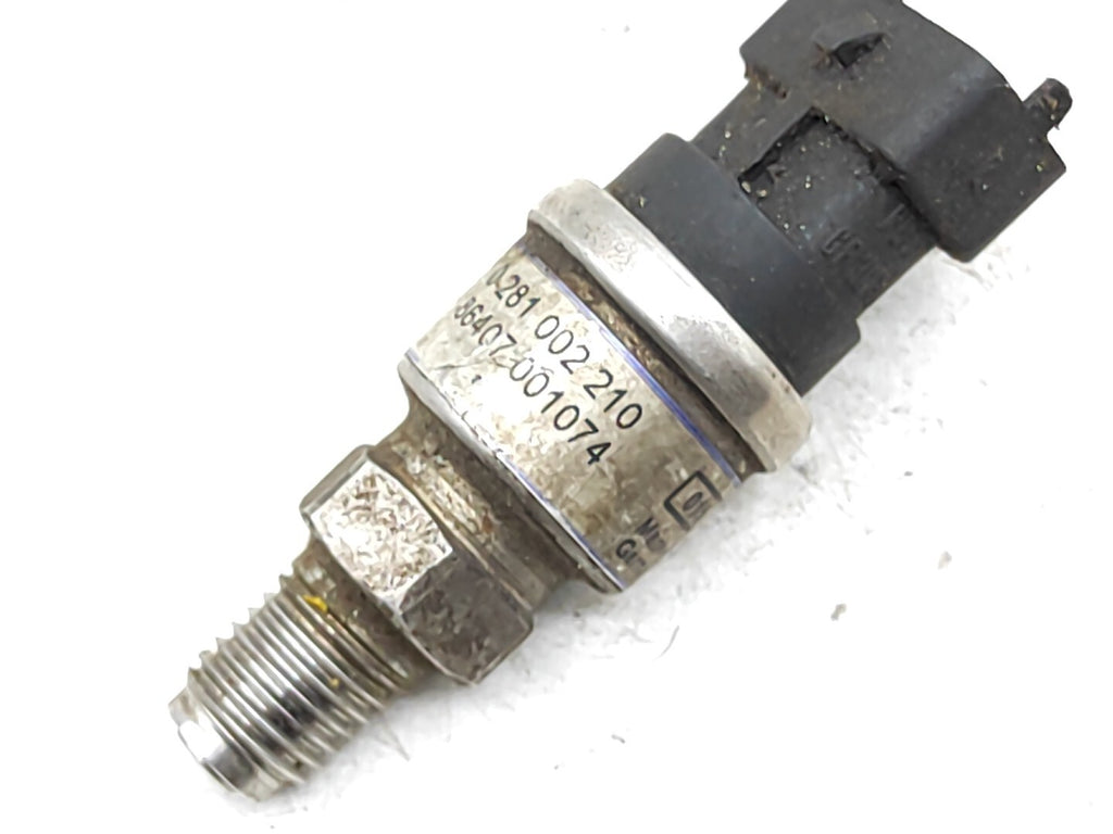 Alfa Romeo 166 2.4JTD 2001 Diesel Engine Fuel Rail Sensor 0281002210