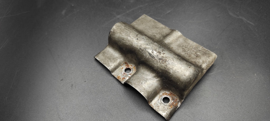 Alfa Romeo 159 2.4JTDm 147kW 2007 EGR Bracket Mount Cover 55194361