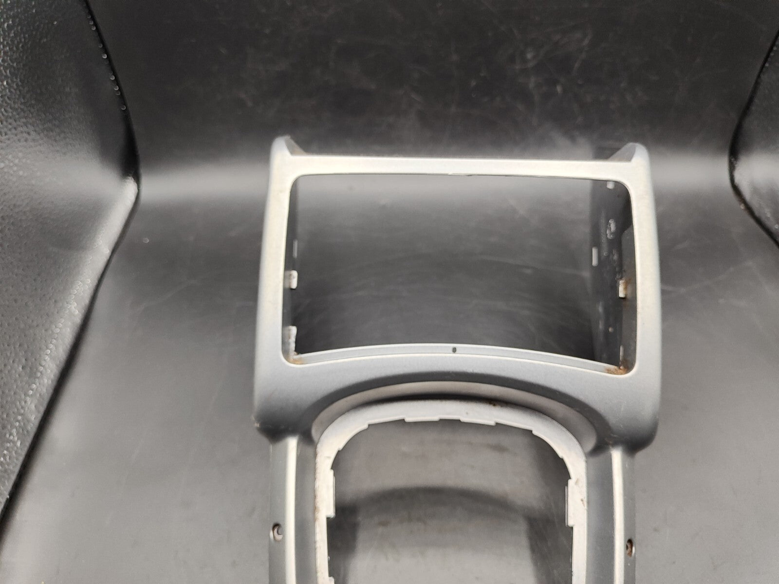 Alfa Romeo GT 1.9JTD 2009 Gear Selector Shifter Surround Trim LS375401