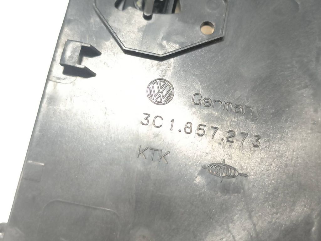 Volkswagen PASSAT B6 2008 dashboard storage box compartment 3C1857273 