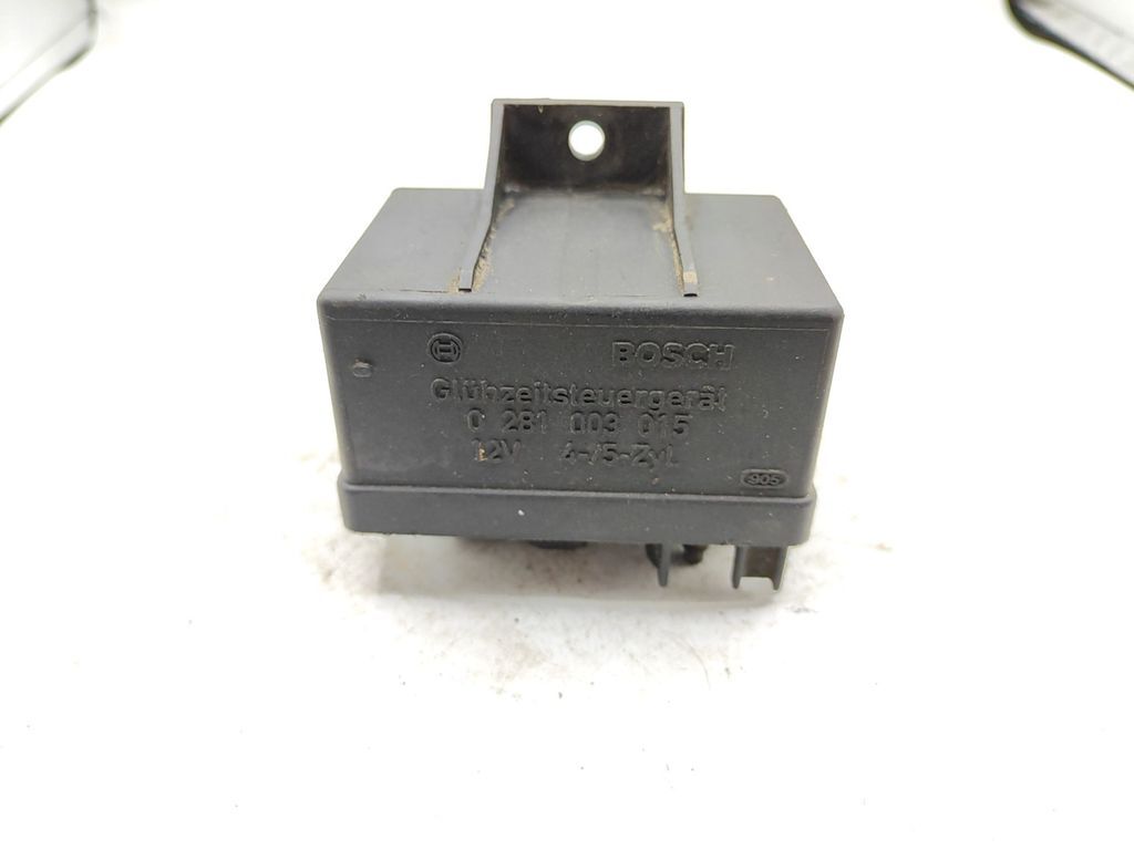 Alfa Romeo 156 2.4JTD 2001 Diesel Engine Glow plug pre heat relay 0281003015 