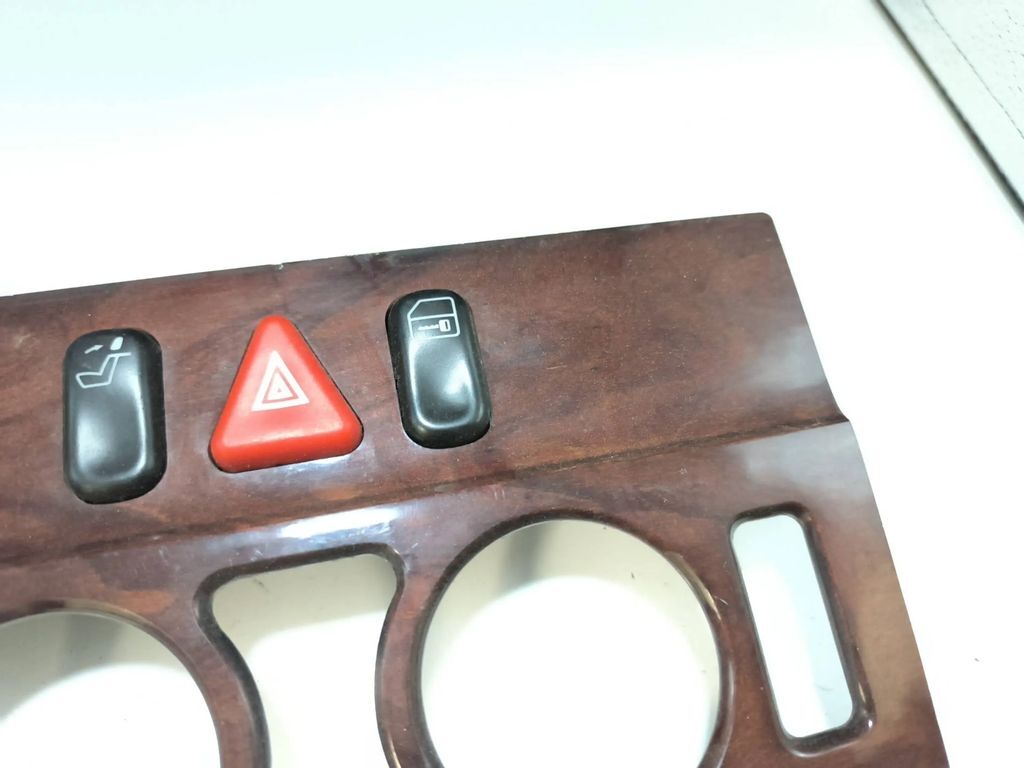 Mercedes-Benz E W210 1996 Wooden Dashboard center trim panel A2106830303 