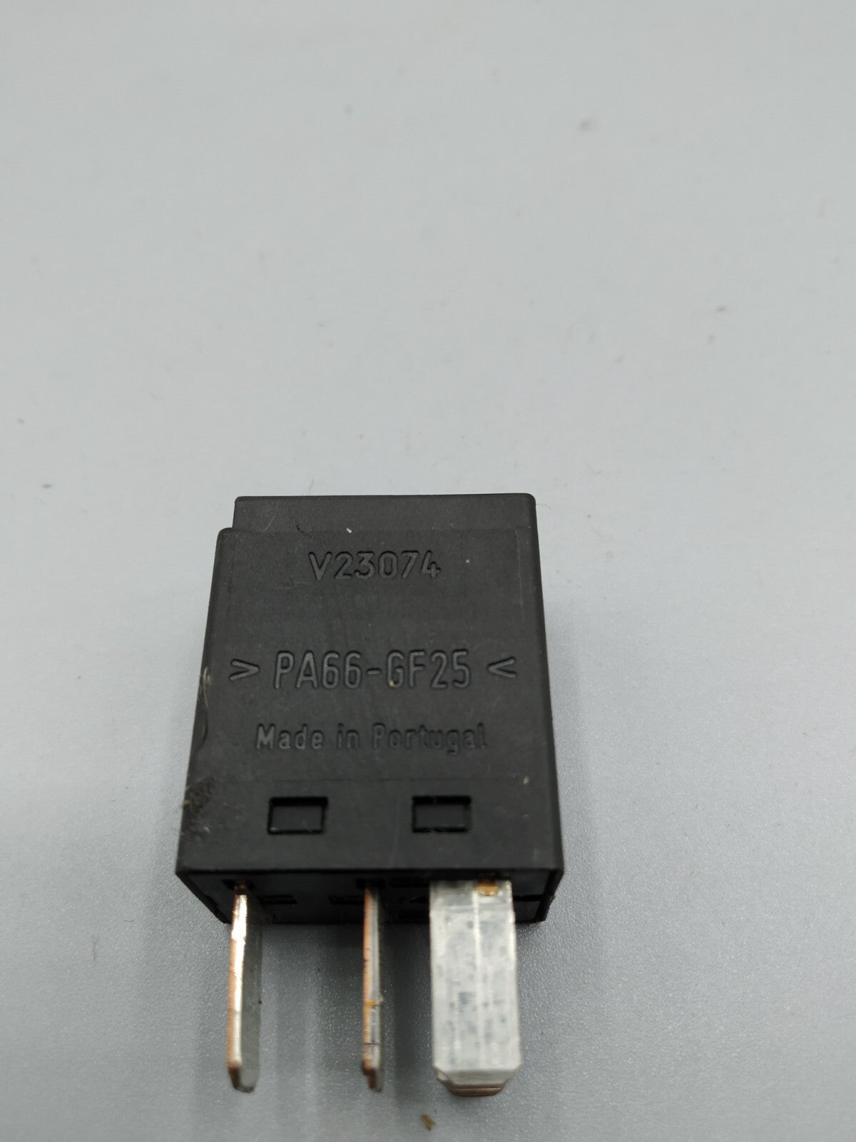 Ford Focus MK1 1.6i 74kW 1998 Relay Control Unit Module F57B14B192AA