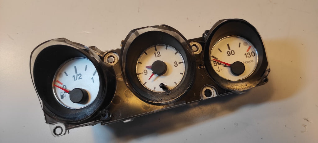 Alfa Romeo 156 2.4JTD 129kW Diesel 2005 Fuel / Temp Gauges 156034488