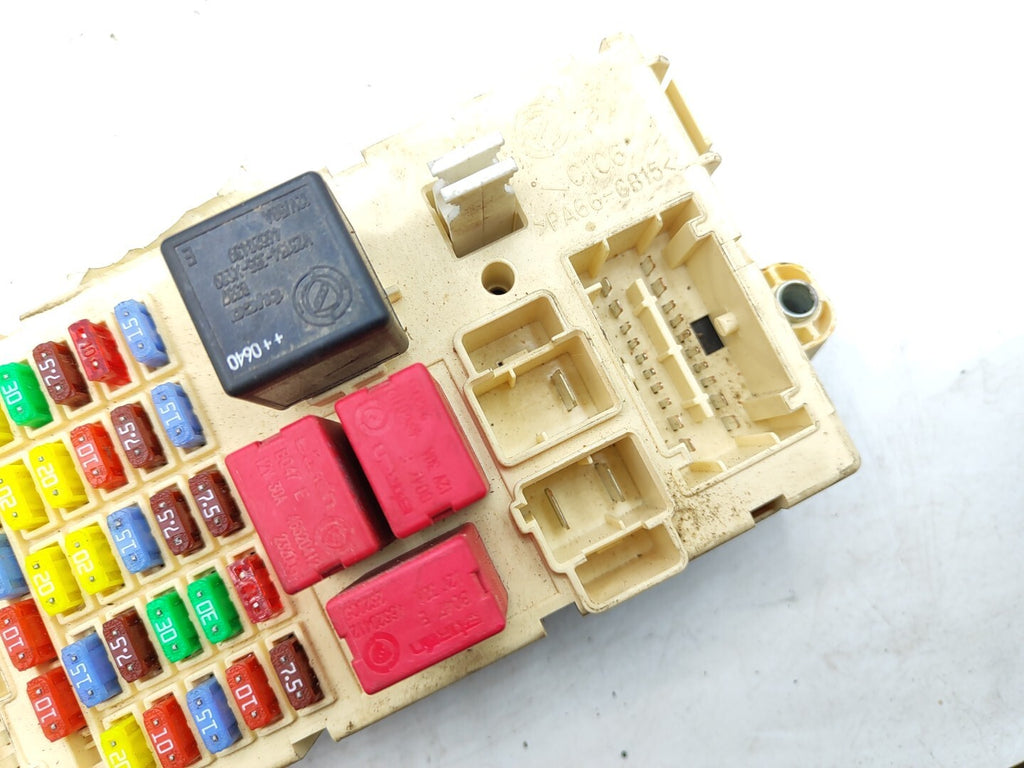 Alfa Romeo 159 1.9JTDm 2008 Diesel Engine Fuse Box Module 60686059 50507093