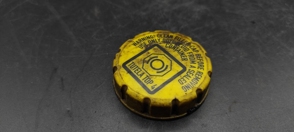 Alfa Romeo 147 1.9JTD 16V 103kW 2002 DOT4 Brake Reservoir Tank Cap Cover