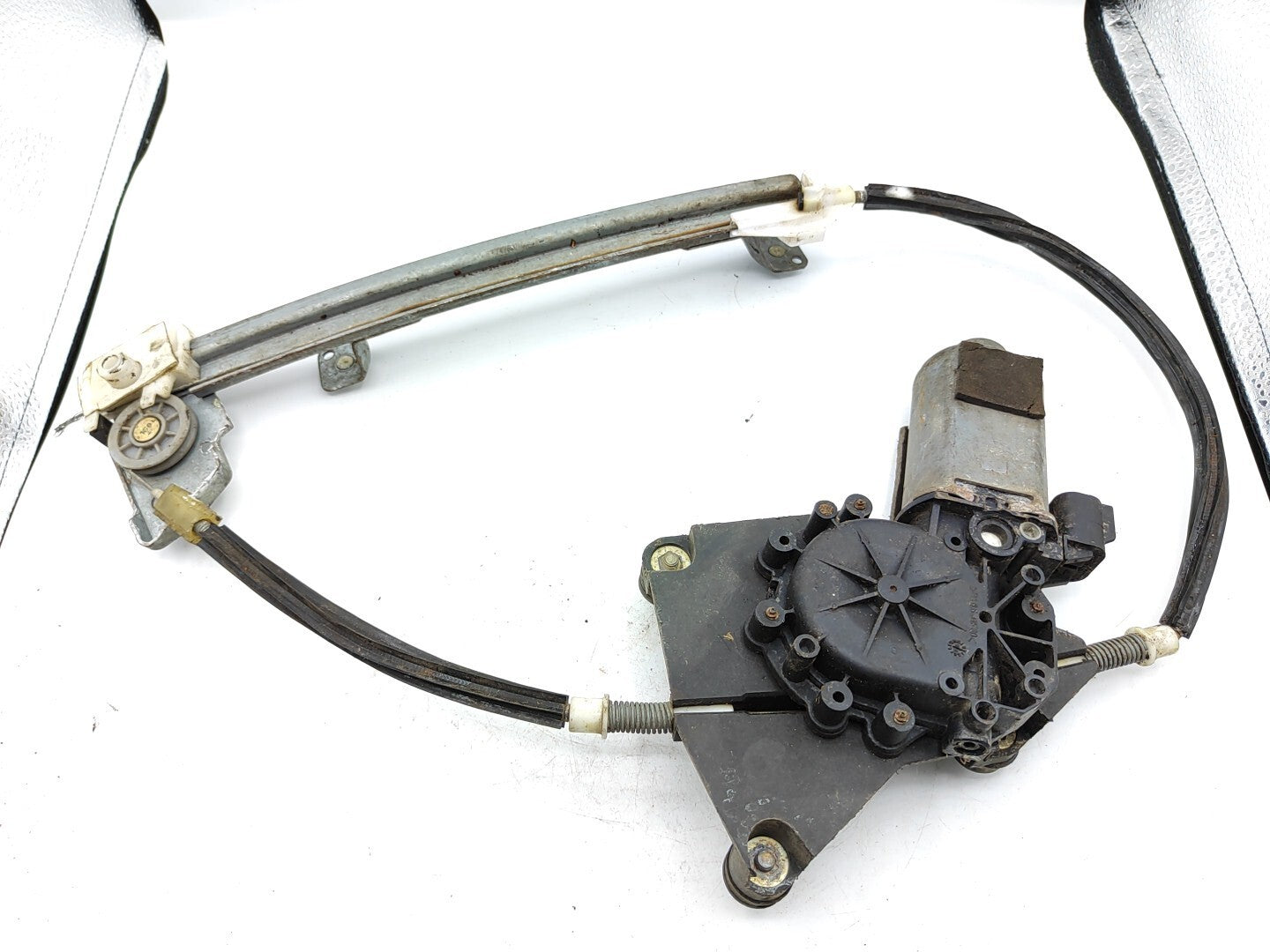 Alfa Romeo 156 2.4JTD SW 2001 Rear Left Window Lifting Regulator 400697A