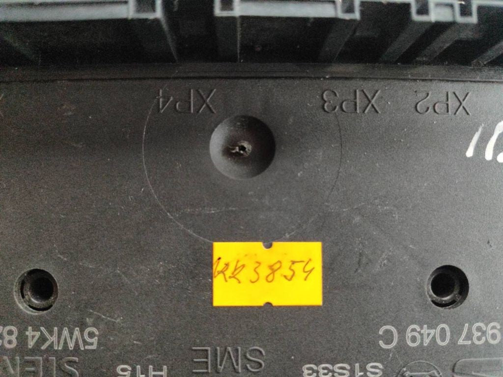 Skoda Fabia Mk1 6Y 2005 Comfort convenience body module 6Q1937049C 