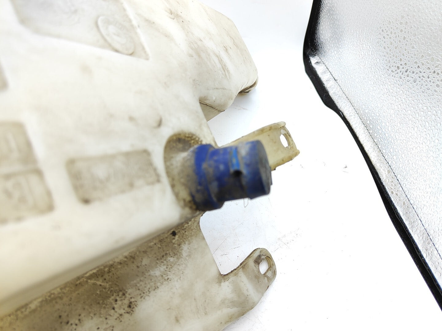 Alfa Romeo 156 SW 2000 Windscreen Washer Fluid Tank Reservoir