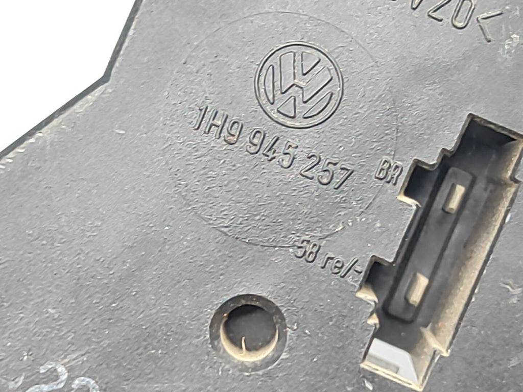 Volkswagen Golf MK3 1993 LHD Rear Taillight Light Bulb Mount 1H9945257