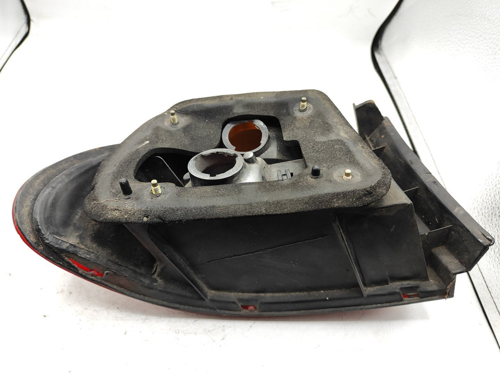 Honda Civic EG 5 Gen 1.5i Hatchback 1994 LHD Rear Right Side Taillight 0431120