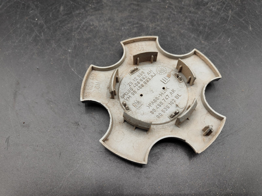 Opel Vectra B 2.0DTI 1998 Wheel Center Cap Cover 90468693 90496747 90539162