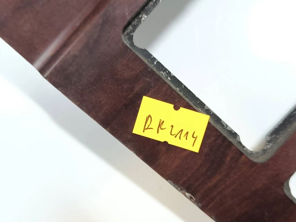 Mercedes-Benz E W210 1996 AC heater control switch trim A2106830508 