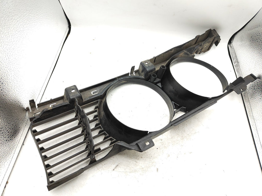 BMW 5 Series E34 Petrol 1988 Front Left Side Headlight Grill 843174