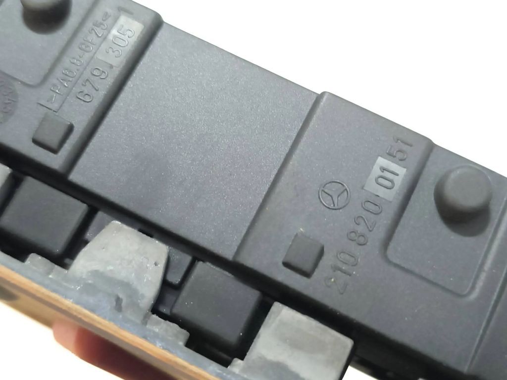 Mercedes-Benz E W210 1996 Wooden AC heater control trim A2106830308 