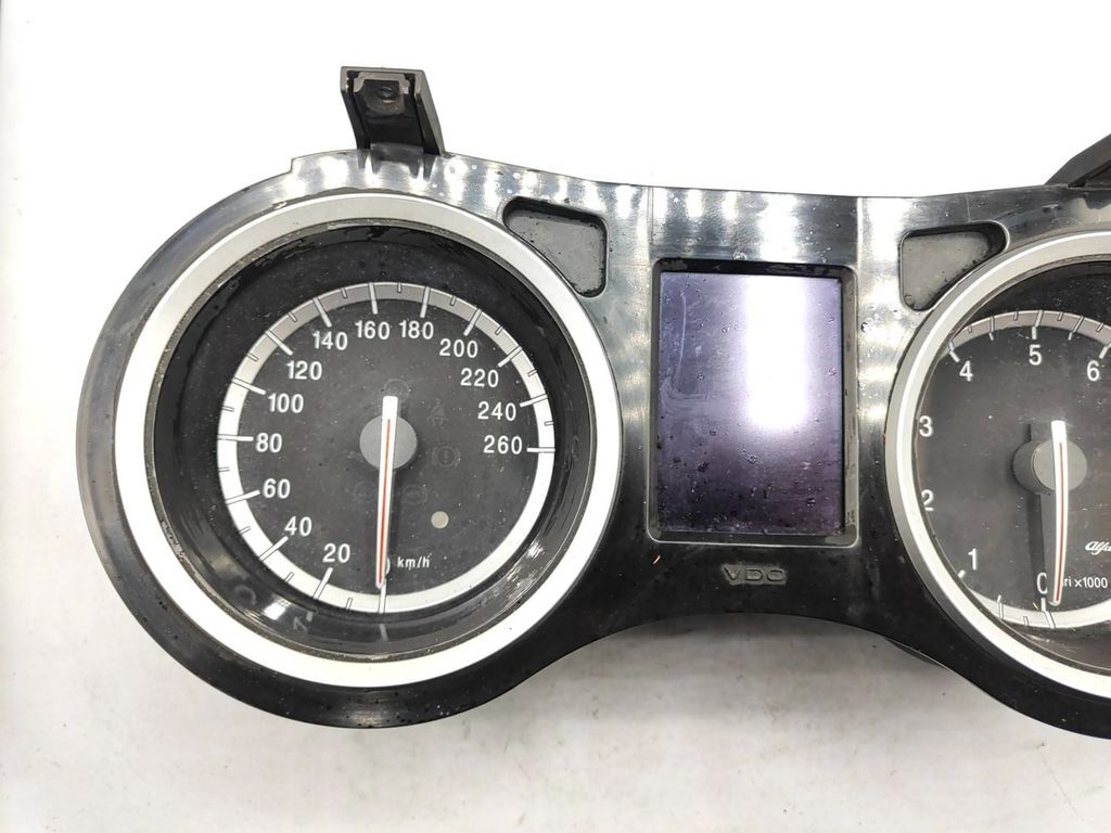 Alfa Romeo 159 2.2JTS 2006 Petrol speedometer instrument cluster 0156072815