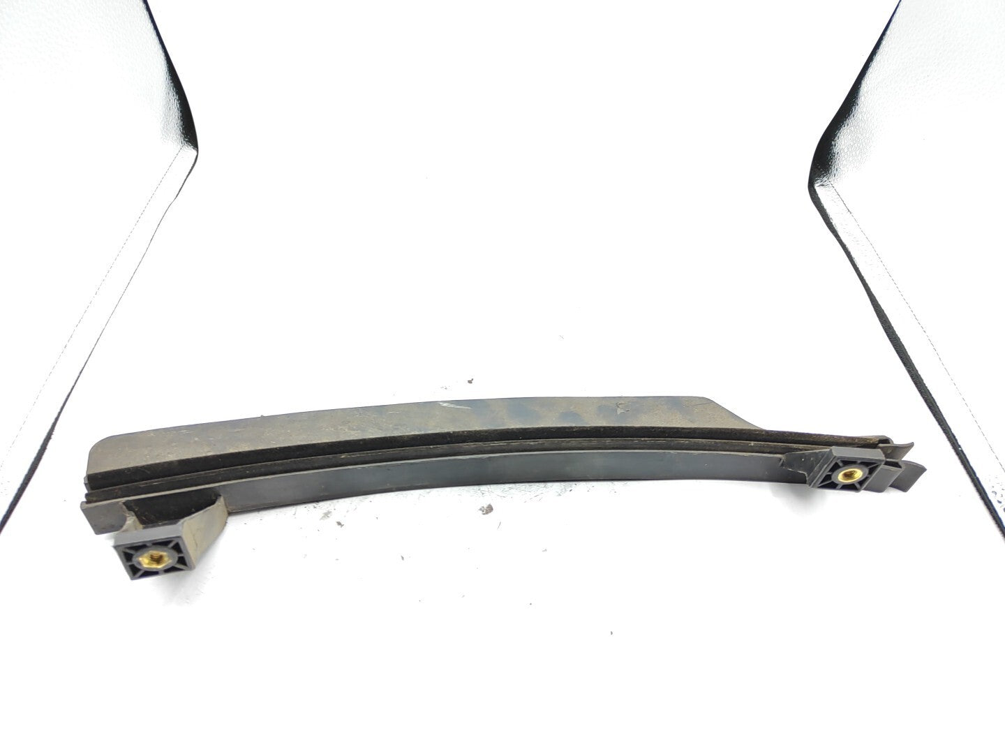 Alfa Romeo 156 2000 Front Right Window Stripe Molding Bracket 606553680