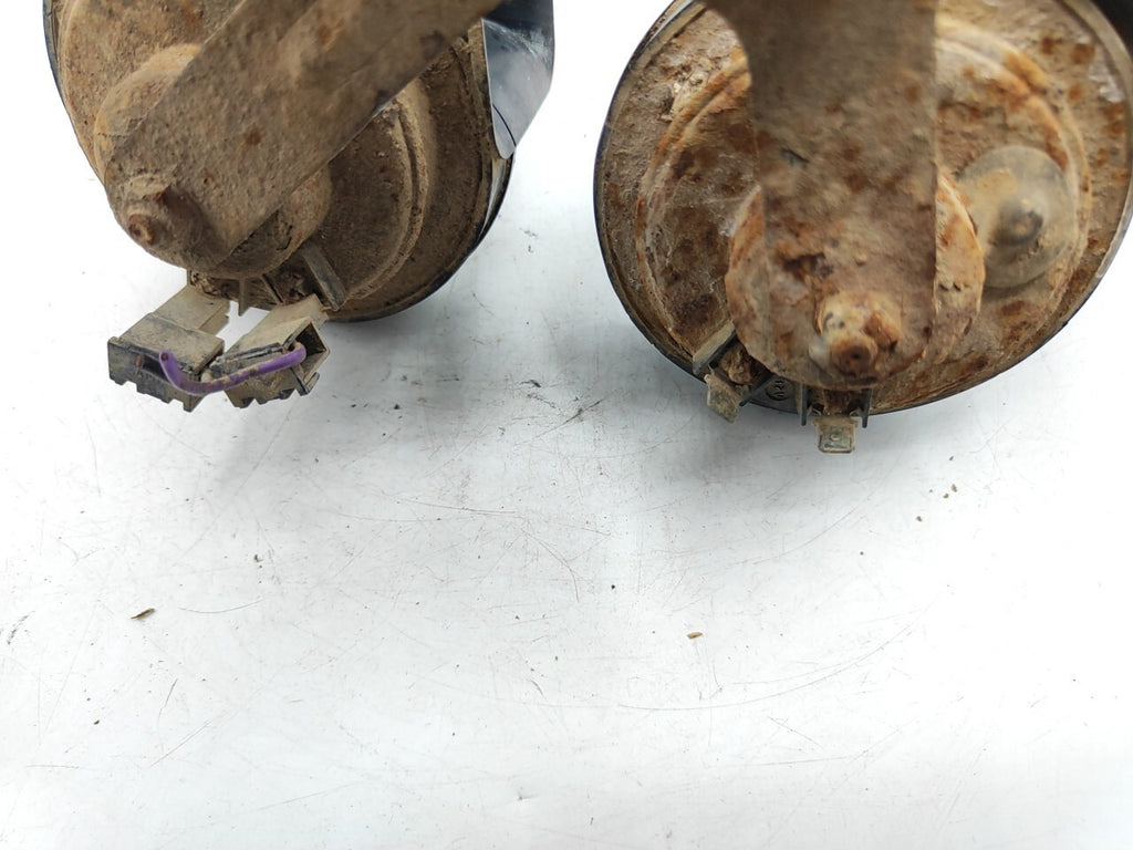 Alfa Romeo 166 2.4JTD 110kW Diesel  2003 Alarm Horn E335717