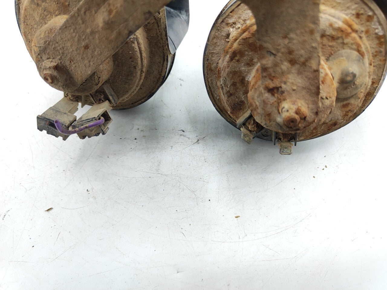 Alfa Romeo 166 2.4JTD 110kW Diesel  2003 Alarm Horn E335717