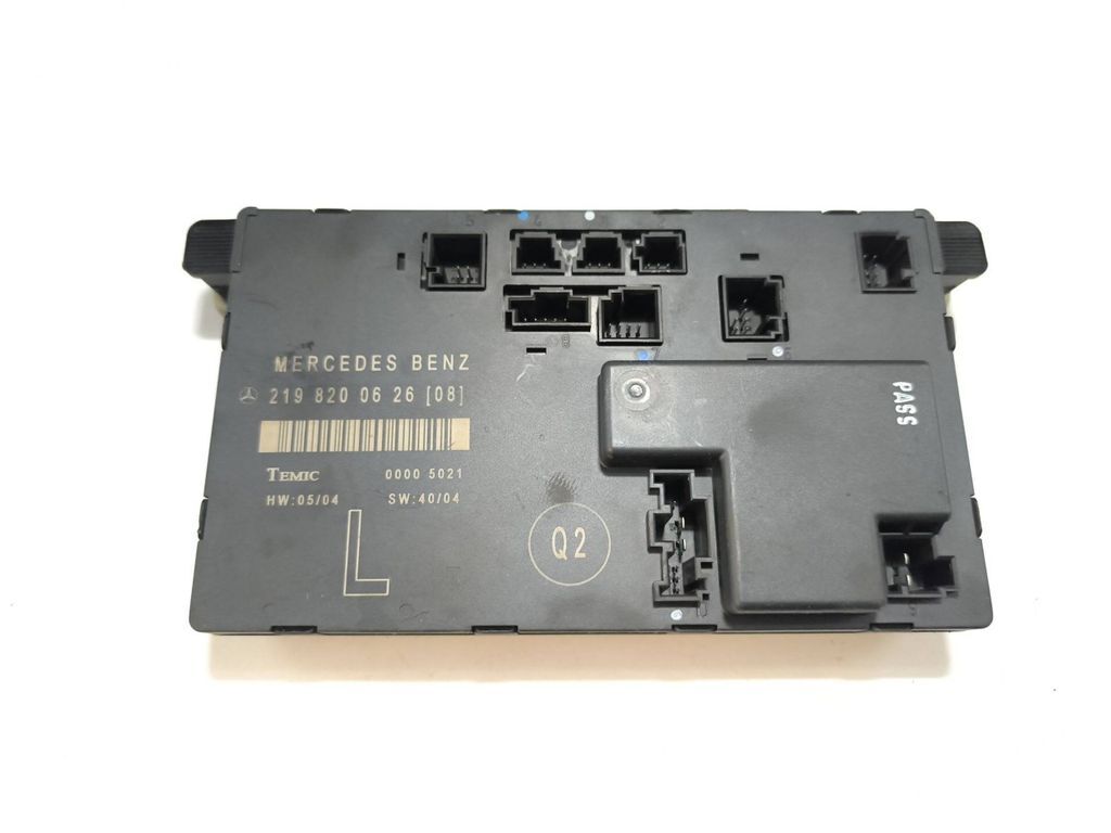 Mercedes-Benz CLS C219 2007 door control unit module 2198200626 