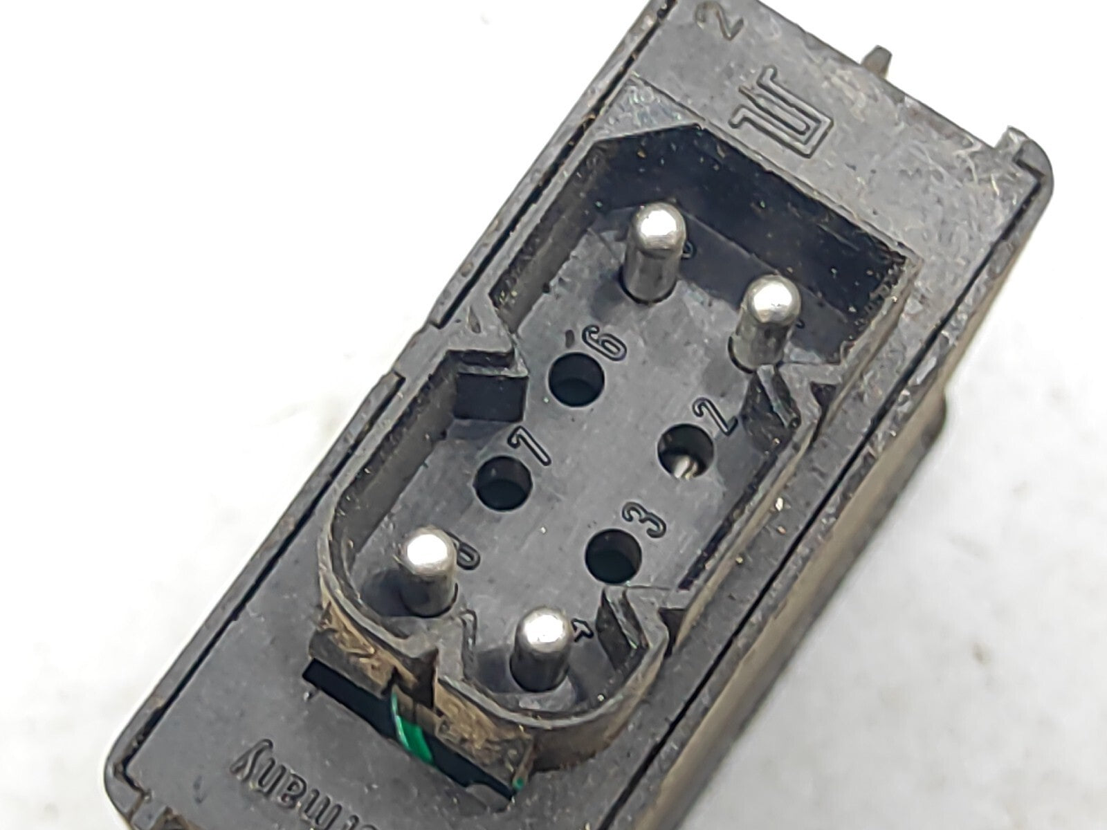 BMW 5 Series E34 1992 Rear Window Defrost Switch 1391749