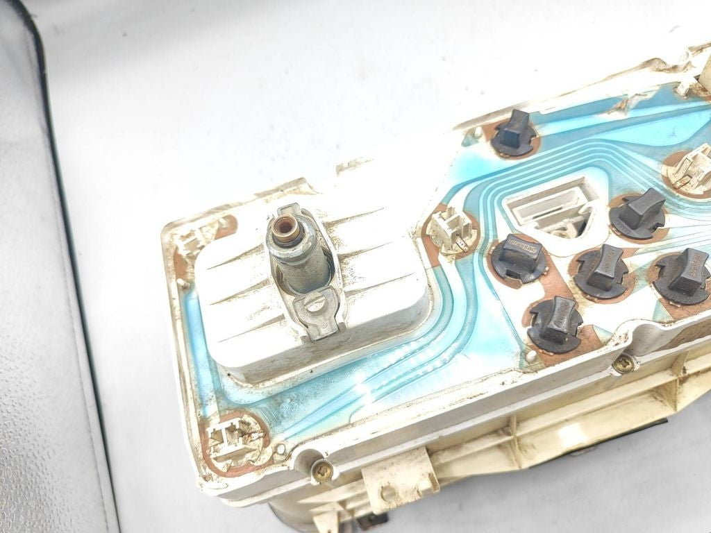 83BB10848EB Ford Sierra 1992 speedometer instrument cluster 