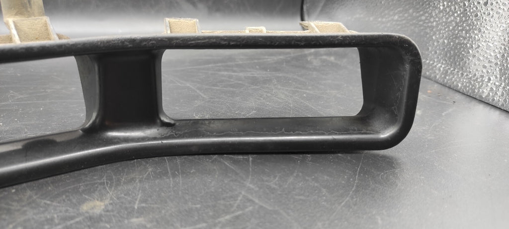 Audi 80 B3 1989 Front Left Door Card Handle Trim