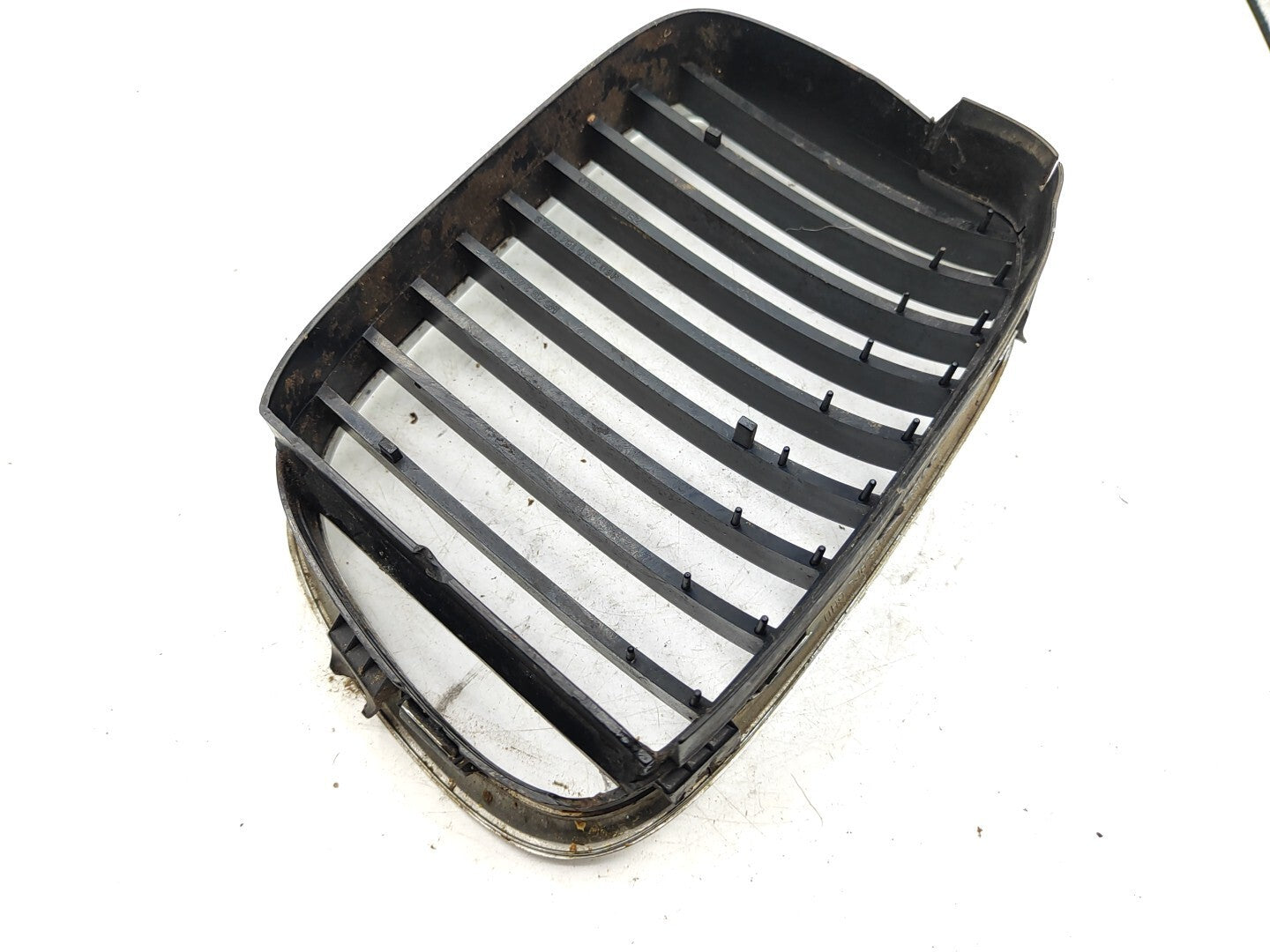 BMW 5 SERIES E39 530D 142kW Estate 2000 Front Right Bonnet Grill Kidney 8159312