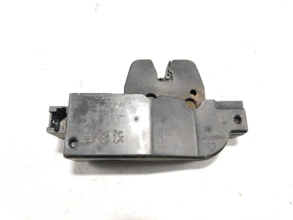 Peugeot 607 2001 Rear Tailgate trunk boot lock catch latch 9646091480 
