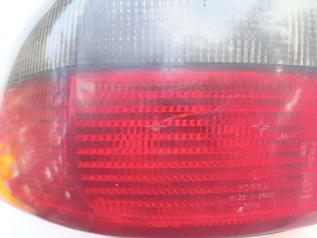 Opel Omega B1 Sedan 1999 rear left tail light lamp 45285 