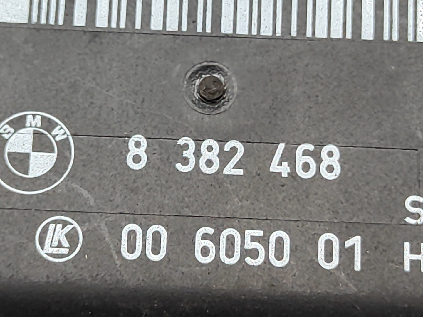 BMW 5 SERIES E39 530D Diesel 2001 Windshield Rain Sensor 8382468