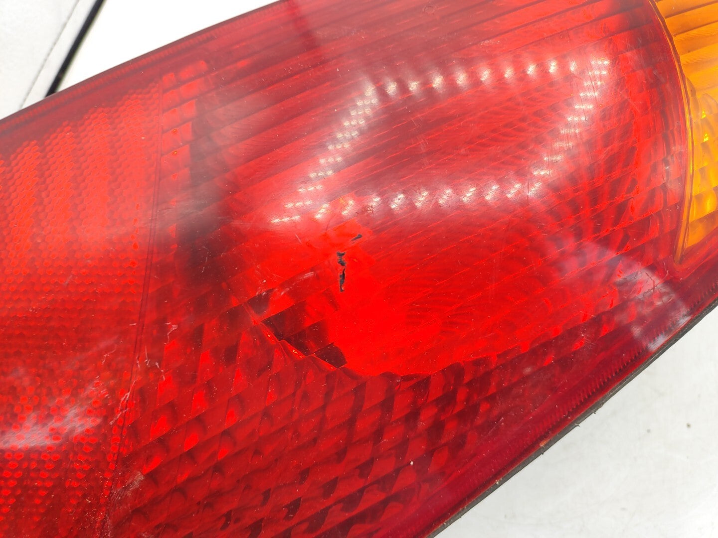 Ford Focus MK1 Hatchback 2001 LHD Rear Left Side Taillight Lamp Light 1M5113405A