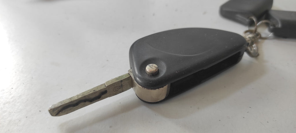 Alfa Romeo 147 1.9JTDm 85kW Diesel 2003 LHD Ignition Lock Barrel With Key