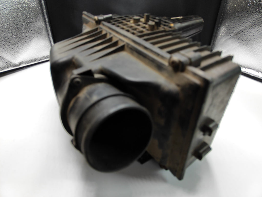 Peugeot 607 3.0 V6 2000 Engine Air Filter Box 9629040380